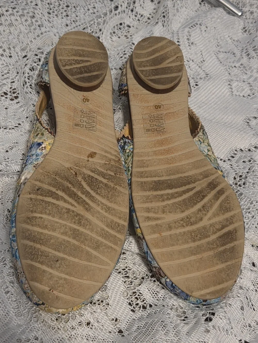 Colorful Eyelet Italian Leather Flats Size 40
